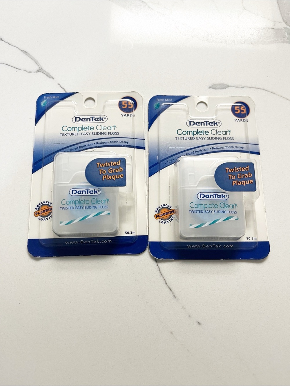 DenTek Complete Clean 65 Yards Fresh Mint Twisted Easy Sliding Floss Tight Teeth